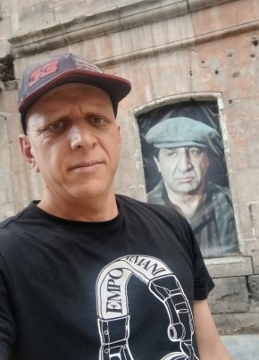 Artyom из Երեվան 19 лет