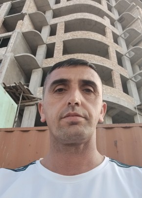 Билол из Новосибирска 42 года