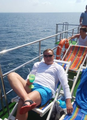 Александр, 43, Россия, Омск