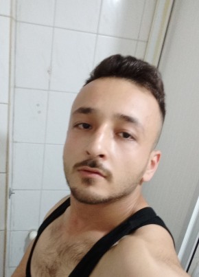 Mustafa şah, 25, Türkiye Cumhuriyeti, Bahçelievler