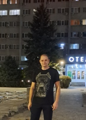 Andrey, 38, Russia, Kazan