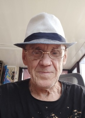 Сергей из Армавира 72 года