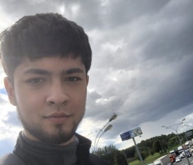 Jahongir, 24, Macau