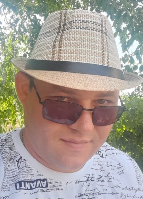 Сергей из Астрахани 42 года