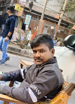 Sanjay, 18, India, New Delhi