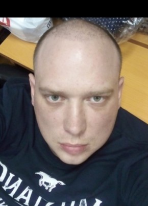 Антон, 32, Россия, Лобня