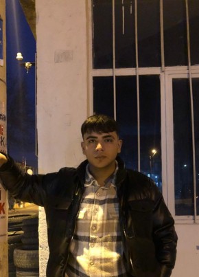 İbrahim, 18, Türkiye Cumhuriyeti, Salihli