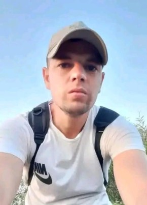 Mohamd Hsn из Algiers 34 года