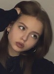 Nika, 19, Saint Petersburg