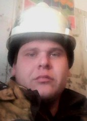 Роман Рогачев, 32, Россия, Жирновск