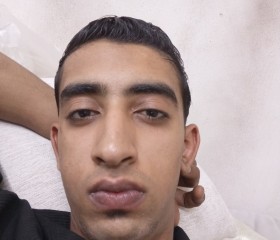 محمد, 18, Sharjah
