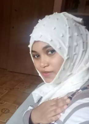 Zenet , 23, République de Djibouti, Djibouti