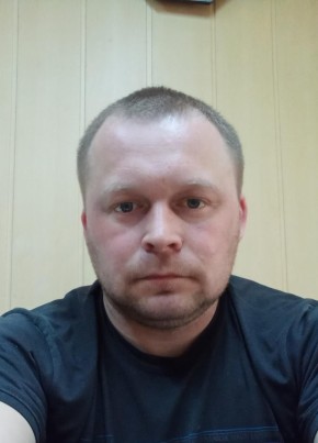 Александр, 40, Россия, Новороссийск