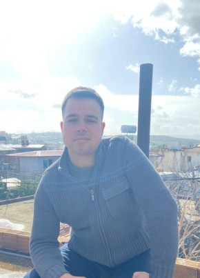 Cemil из Bahçelievler 18 лет