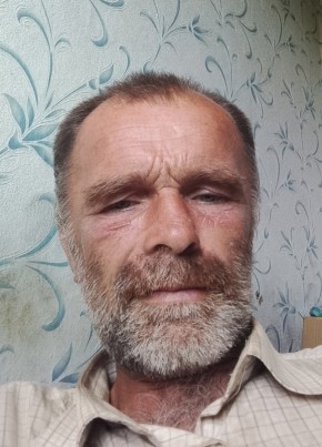 Виктор из Алексеевки 45 лет