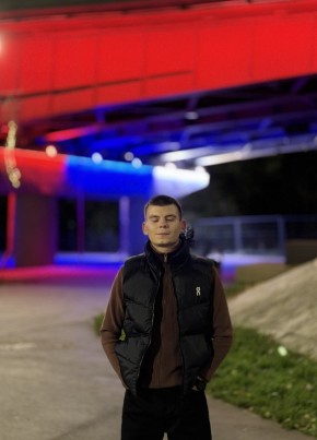 Артем из Кемерово 24 года