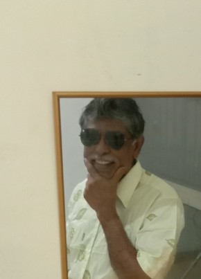 Yu, 57, Malaysia, Petaling Jaya