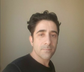 Daniel, 40, Tehran
