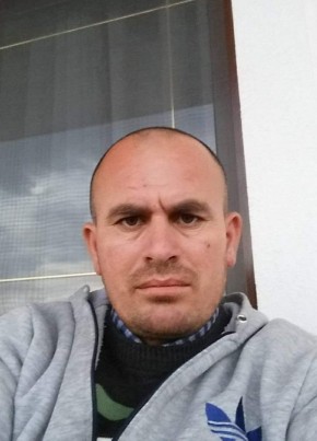 Ilir, 47, Albania, Kuçovë