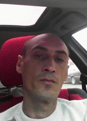 Андрей Романов