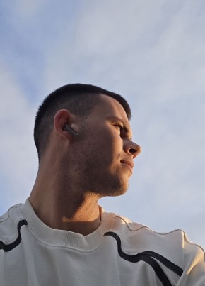 Андрей из Владивостока 21 год