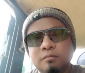 A.A, 18, Bintulu