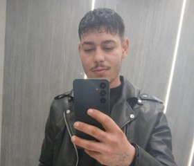 Manuel, 21, Satu Mare