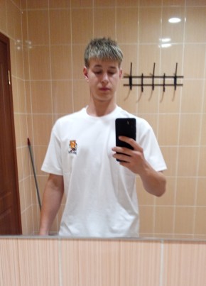 Константин из Саранска 18 лет