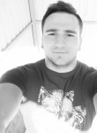 Макс, 18 лет
