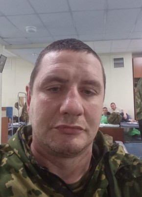 Иван, 45, Россия, Богучар