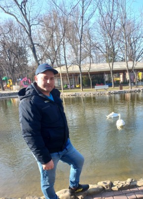 Игорь