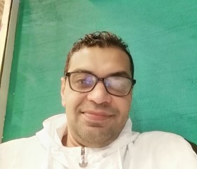 Alaa, 42, Al Mansurah