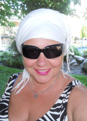 Tina, 58, Украина, Киев