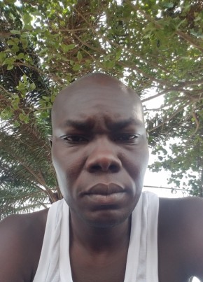 Sylvestre, 37, République Togolaise, Lomé