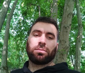 Mir, 33, Moscow