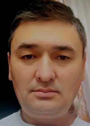 Man' из Andijon 44 года