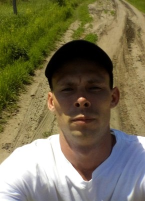 Владимир, 37, Россия, Семикаракорск