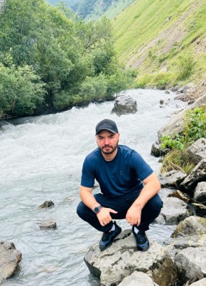 Azamat из Владикавказа 32 года