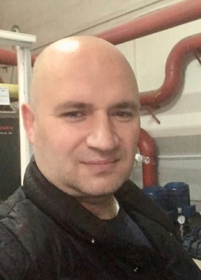 Александр, 41, Россия, Светлый (Калининградская обл.)