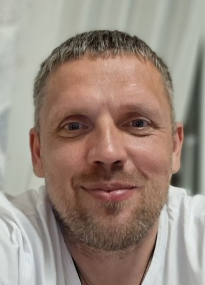Алексей из Смоленска 44 года
