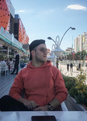 faruk, 26, Türkiye Cumhuriyeti, İstanbul