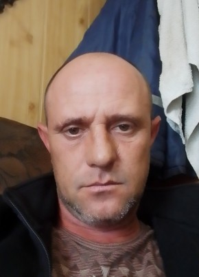 Виктор из Новоалександровска 42 года