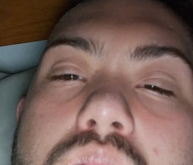 Eheiegeiebwueh, 30, Teresopolis