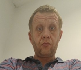 Robert, 47, City of London