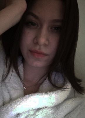 Екатерина , 21, Россия, Красноармейск (Саратовская обл.)