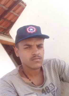 Sandro, 23, República Federativa do Brasil, Andradas