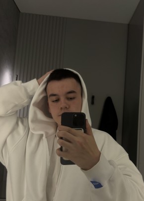 egor из Уфы 20 лет