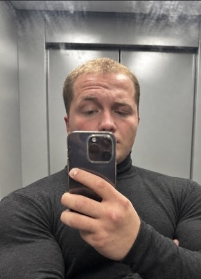 Дмитрий из Липецка 22 года
