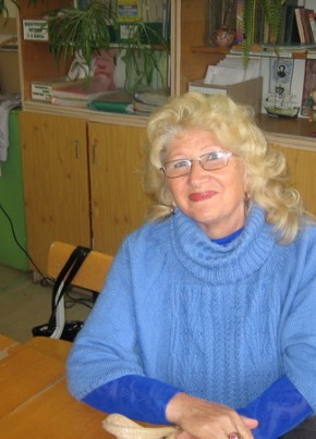 Надежда, 72, Россия, Дедовичи