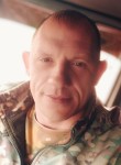Oleg, 41, Volgograd